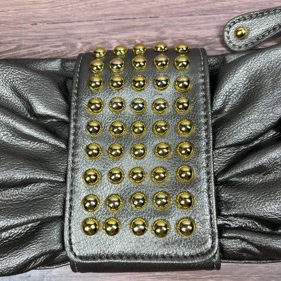 Hananel Shoulder Bag Women Pewter Metallic Studded Bow Chain Strap - Picture 4 of 16